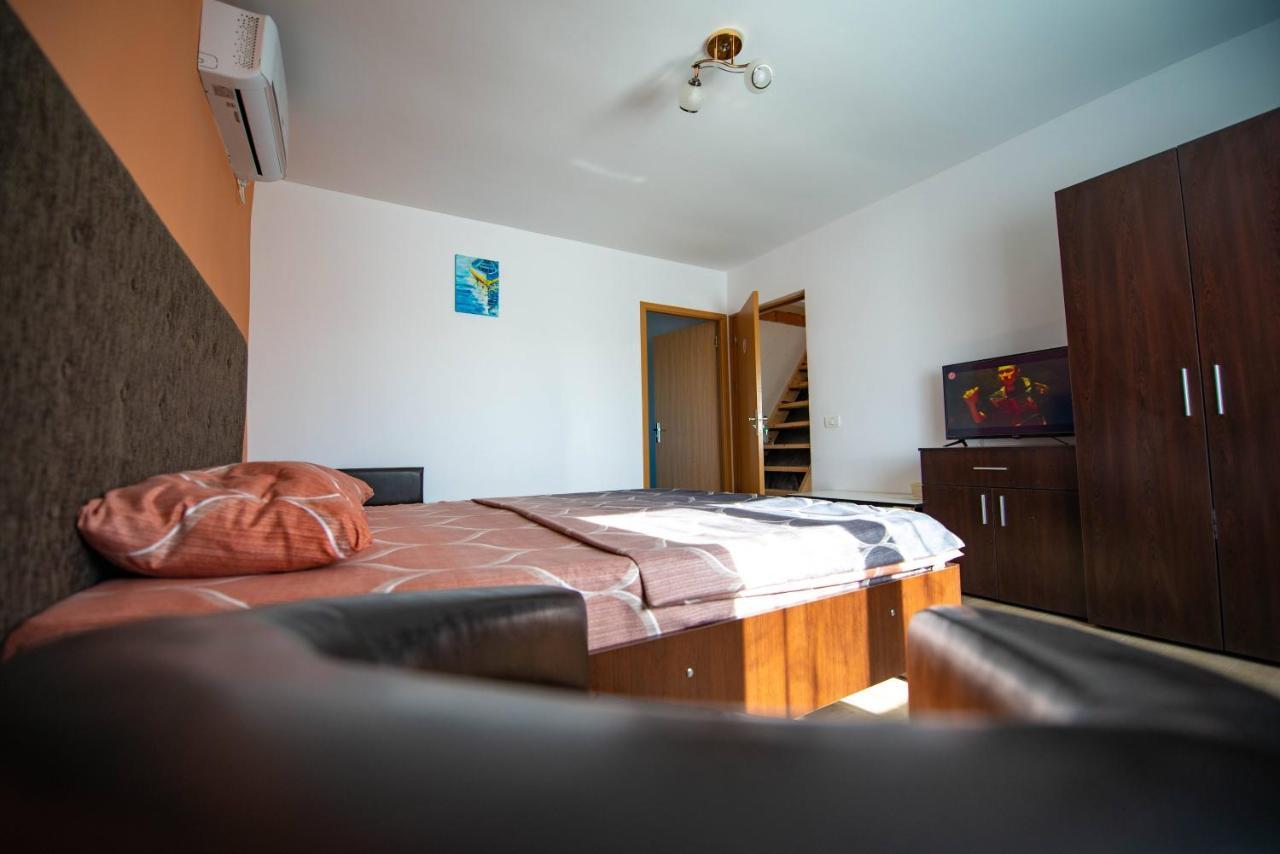 Casa Dumitrescu Hotell Năvodari Eksteriør bilde